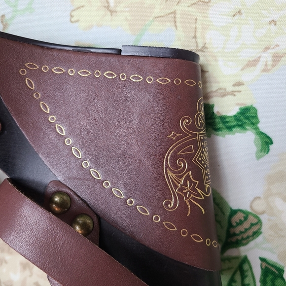 Betsey Johnson vintage y2k boho gold floral painted wood platform wedge sandals! - Picture 6 of 16